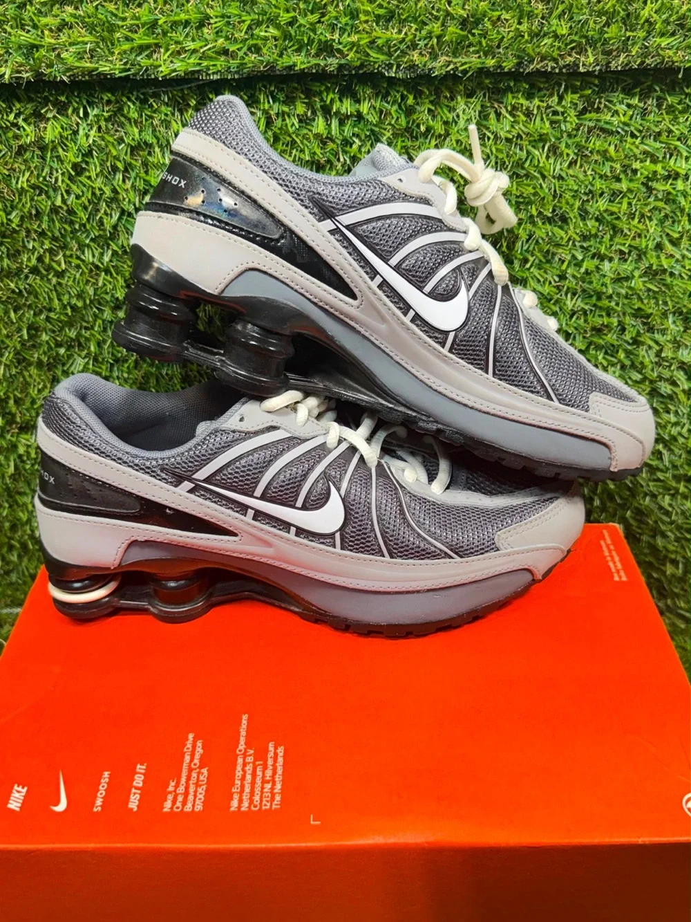 Nike Shox Turbo VII GS Cool Grey Black White 325225-011 Size 4.5Y Vintage 08
